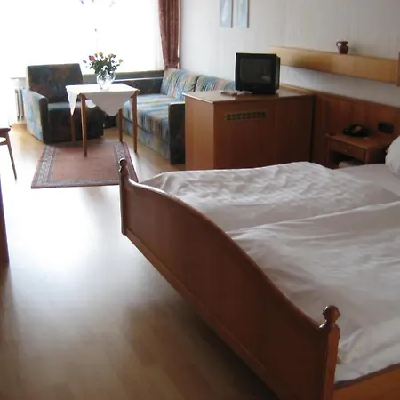 Hotel Schonberger Hof & Restaurant Bad König