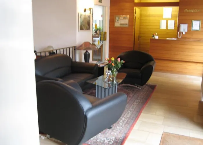 Schonberger Hof & Restaurant 3*