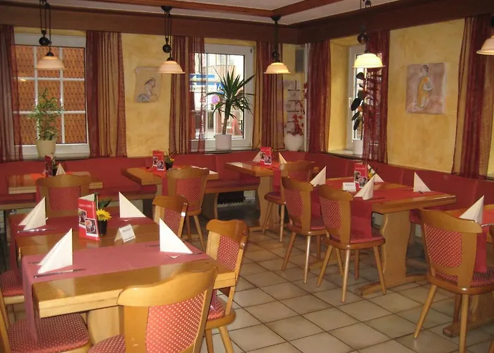 Schonberger Hof & Restaurant Hotel Bad König